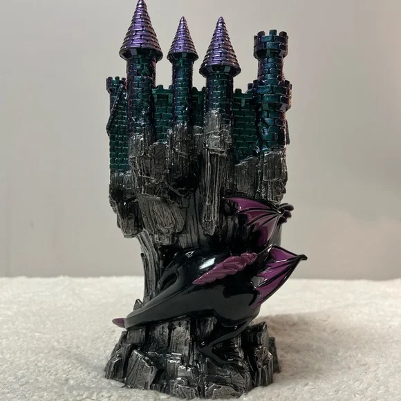 B&BW Disney Villains Maleficent Black & Purple Dragon Castle Candle Holder - Picture 3 of 12